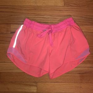 coral hotty hot 4” shorts